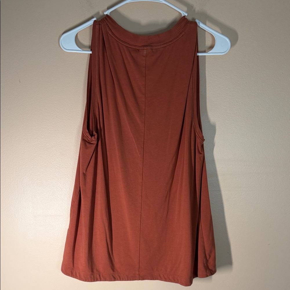 CALIA by Carrie Underwood Rust Scoop Neck Tank - Picture 7 of 7